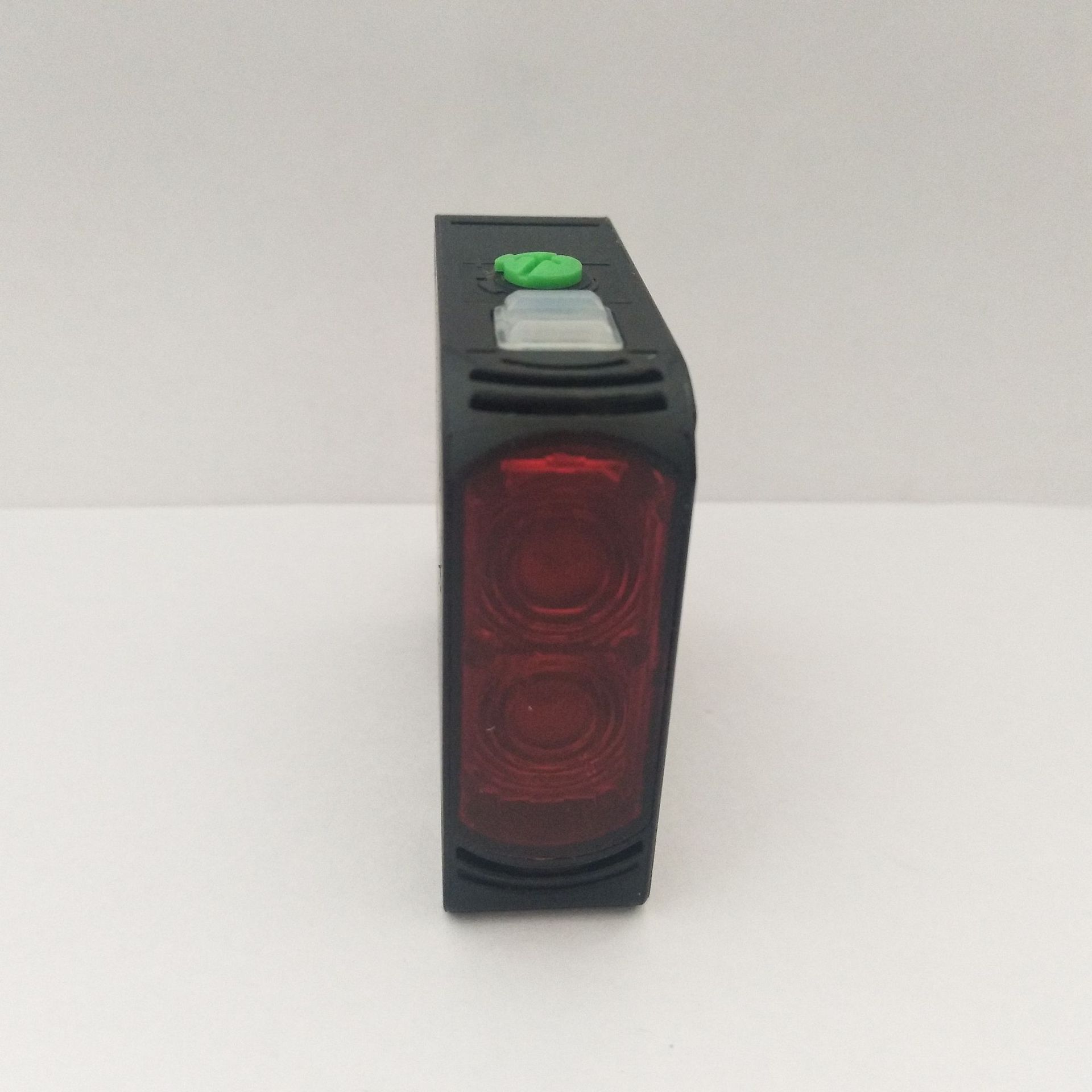 【原装正品】OS50-RVN6Q宜科光电传感器适用车库仓储物流天车防撞