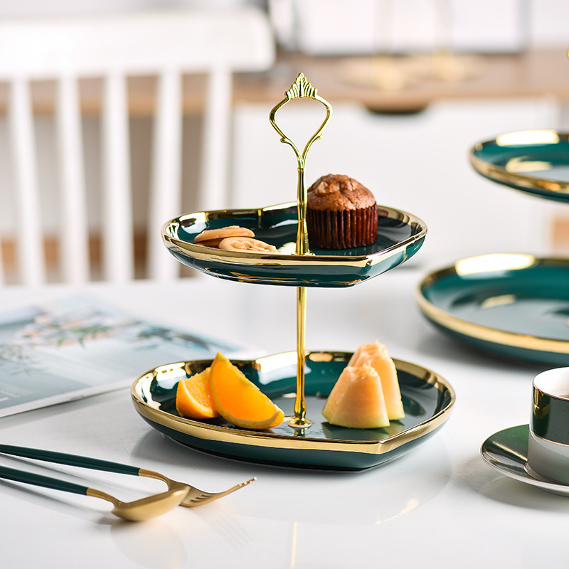 Placa de cadena de cerámica verde oscuro nórdico creativo plato de fruta de amor de doble capa merienda mesa de postre bandeja de cerámica plato de fruta seca