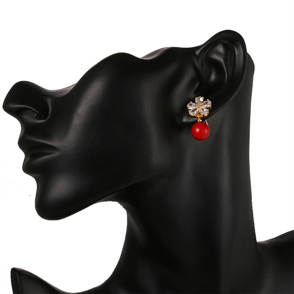 Cute fashionable elegant earrings pearl with zircon