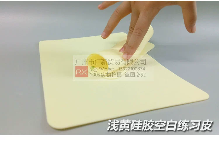Silicone three dimensional skin for tattoo practice for eyelids, in 3d format