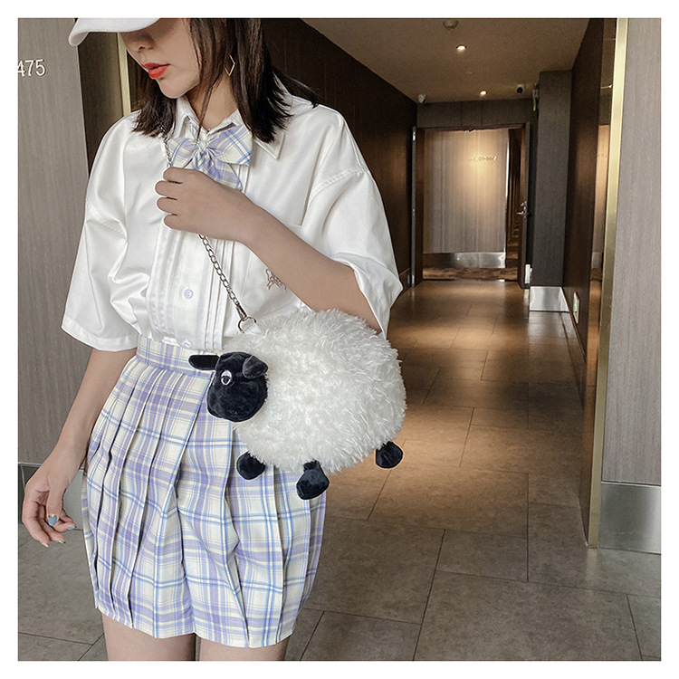Sheep Pattern Women's Plush Sheep Cute Cylindrical Zipper Crossbody Bag