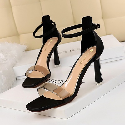 1689-31 European and American wind sexy high-heeled shoes summer party with peep-toe shoes crystal transparent one word 