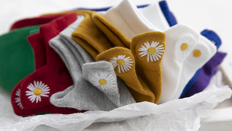 刺绣系卡通怪兽纯棉船袜短潮袜