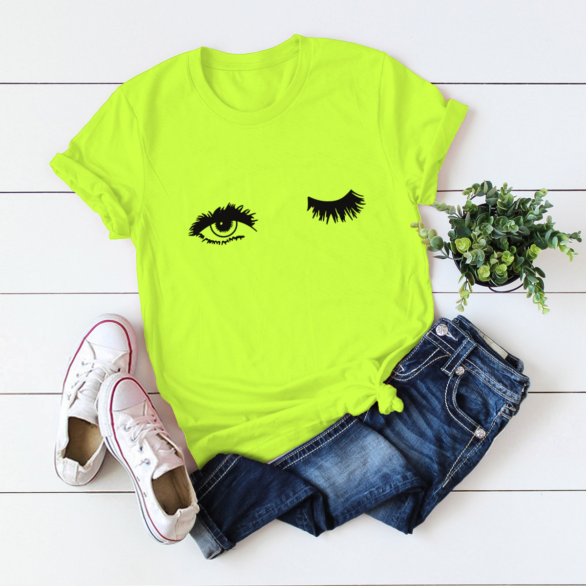 Camiseta De Manga Corta Mujer De Multicolor Con Ojos Encantadores Europeos Y Americanos De display picture 10