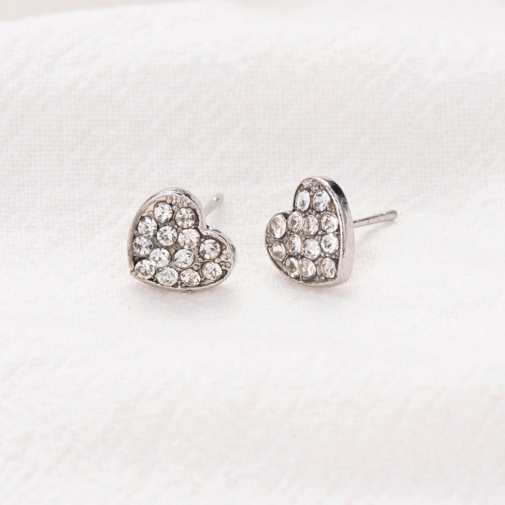 Alloy Diamond Heart Stud Earrings display picture 7