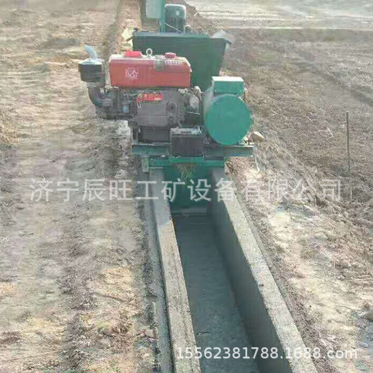 小型路缘石滑模机 水渠混凝土成型滑模机农田灌溉梯形U型滑模机
