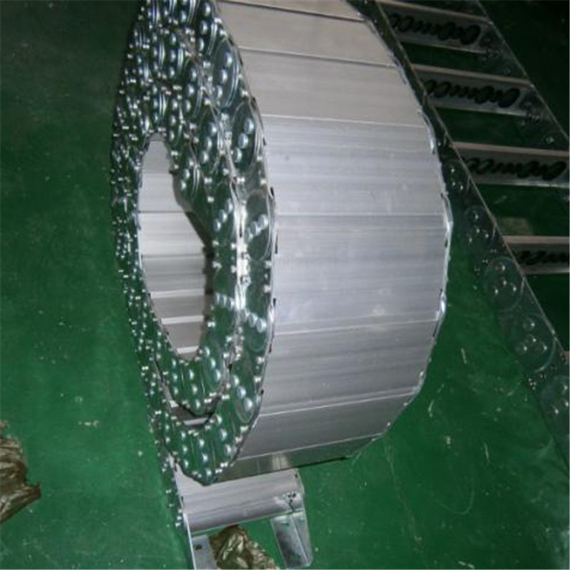 100004397161_13799210594035