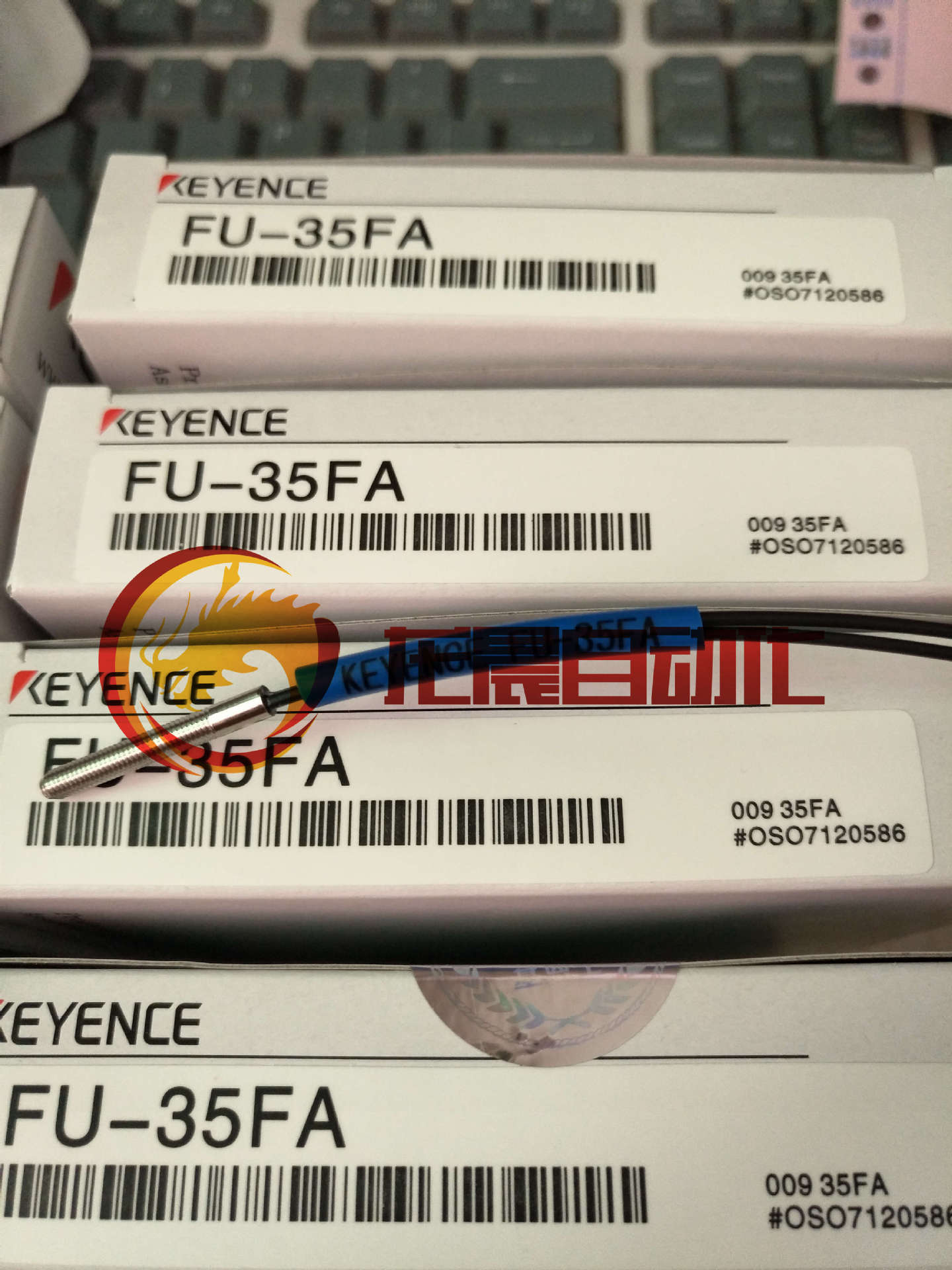 基恩士KEYENCE FU-2897 光纤传感器 全新原装正品