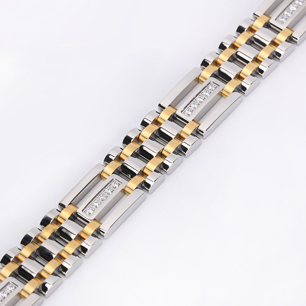 fashionable bracelet