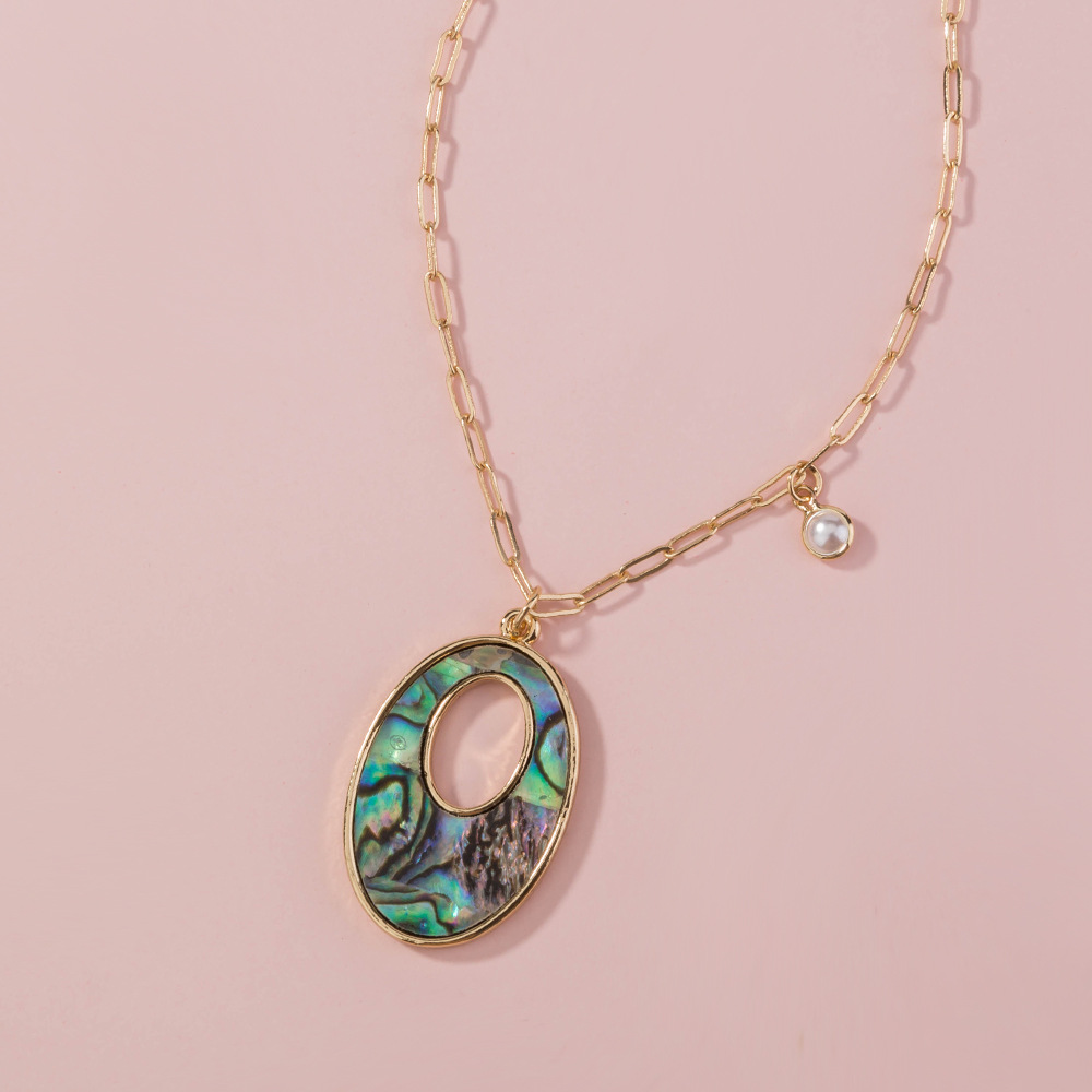 Fashion Oval Color Abalone Shell Alloy Necklace Wholesale display picture 3
