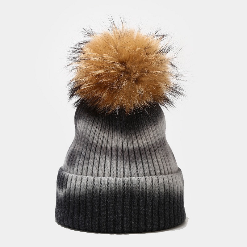 Nuevo gorro de punto con diseño de mapache teñido anudado para mujer, gorro de bola de pelo para otoño e invierno, gorro de hilo con núcleo resistente al viento para exteriores_voghion.com