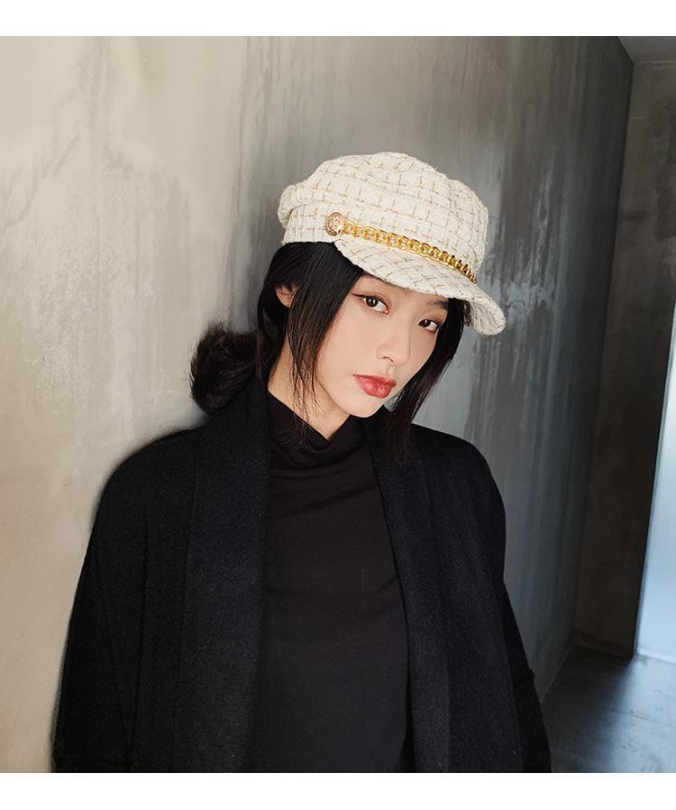 Women's Fashion Lattice Chain Curved Eaves Beret Hat display picture 5