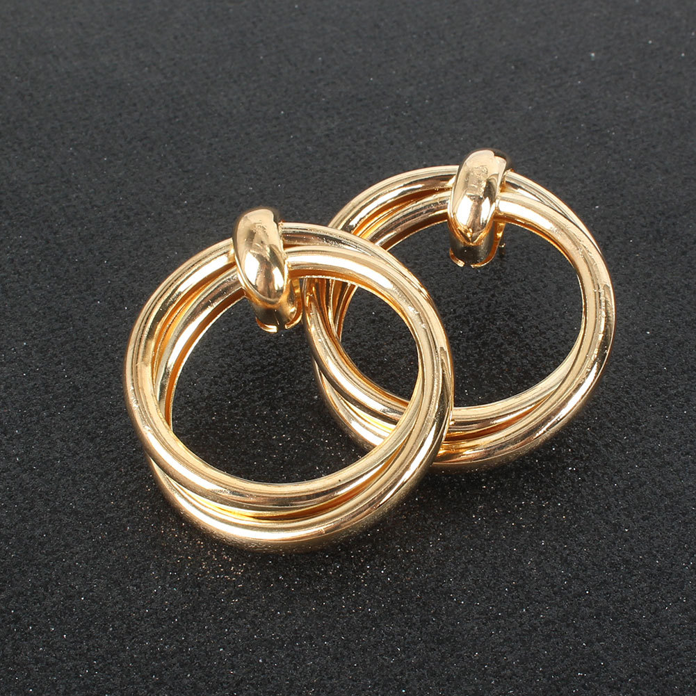 Simple Fashion Alloy Geometric Golden Retro Earrings For Women display picture 4