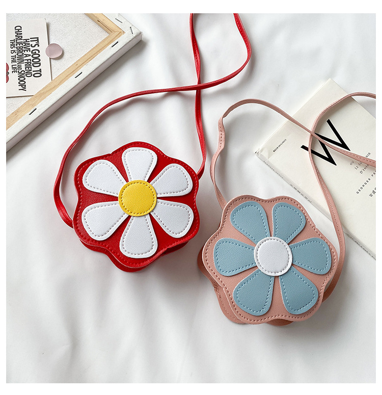 Pu Leather Candy -colored Cute Flower  Bag Kid's Mini Crossbody Bag display picture 14