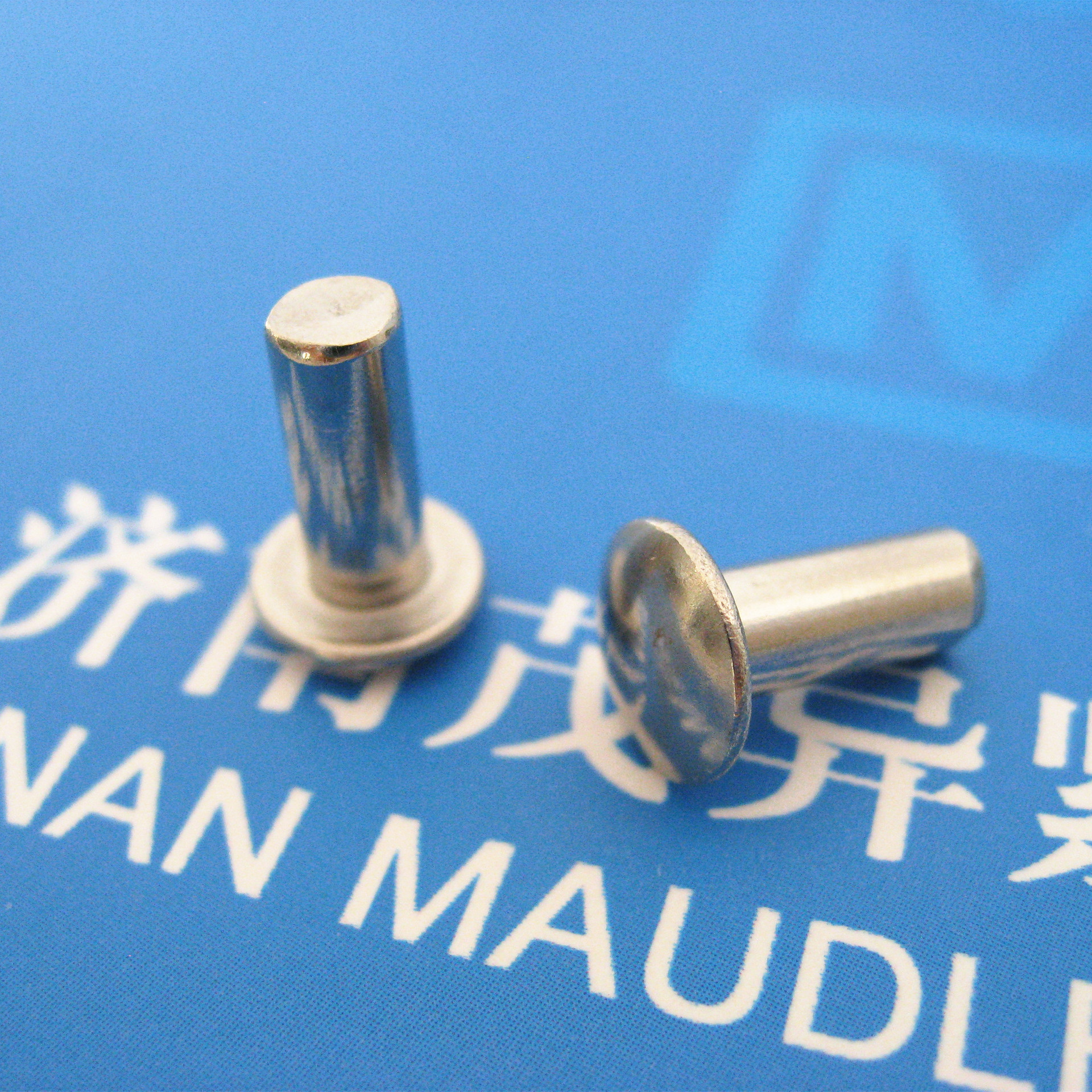 不锈钢大扁圆头铆钉GB/T1011-1986