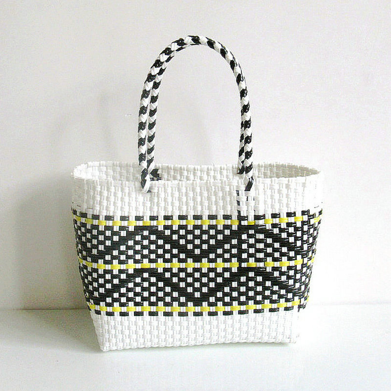 Manufacturers new new foreign trade woven bag plastic thin woven bag handbag beach bag waterproof environmental protection Women's bag