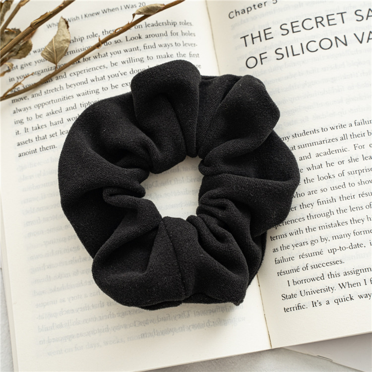 Simple Pure Color Woolen Hair Scrunchies display picture 10