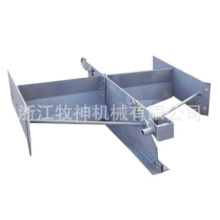 猪场新型清粪机 粪尿分离式清粪机 电动刮粪机 刮粪机 品质保证