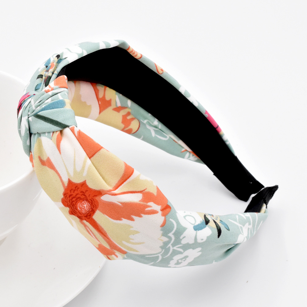 Korea's New Mori Series Beautiful Flower Headband Hair Headband Wild Wide Brim Fabric Hair Accessories display picture 3