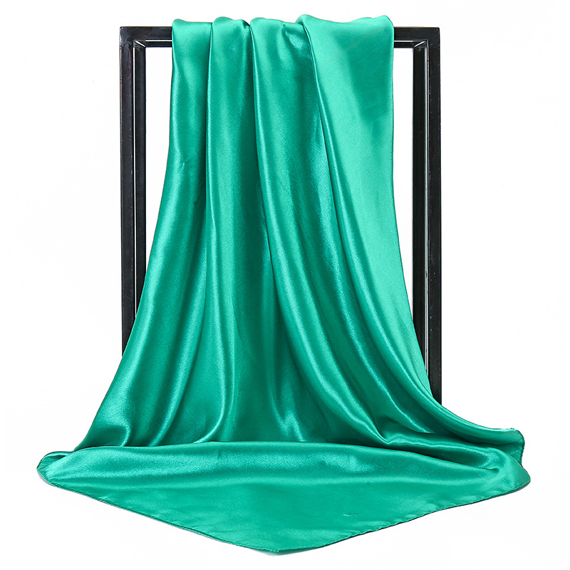 Elegante Einfarbige Satin-polyester-schals display picture 5