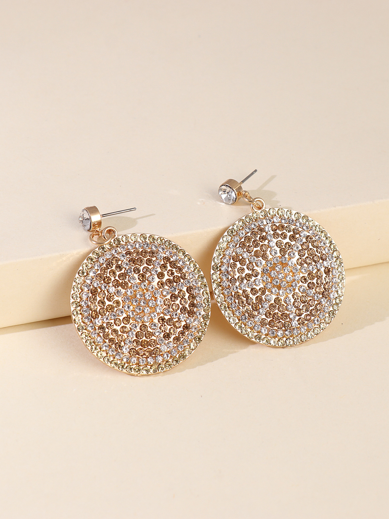 New Products Fashion Big Earrings Simple Geometric Diamond Pendant Earrings Wholesale Nihaojewelry display picture 2