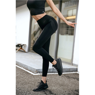 Cross border 2020 new pattern Barbie Hip Slimming motion Yoga Pants Ninth pants supple wholesale