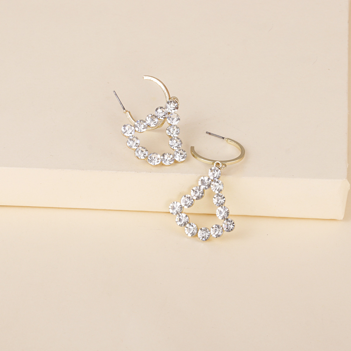 Korean  New Fashion  Geometric Earrings display picture 7