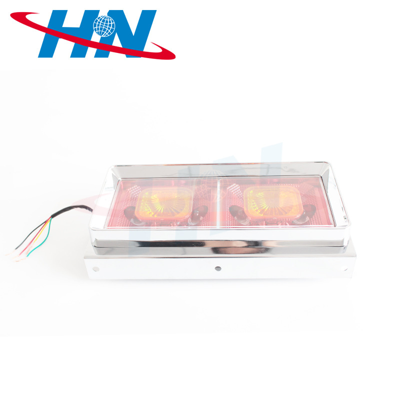 Fuente de la fábrica japonesa universal camión coche 24V luz de freno Luz de señal de giro luz trasera