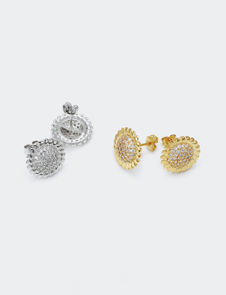 Wholesale Fashion Gold-plated Zircon Round Earrings display picture 7