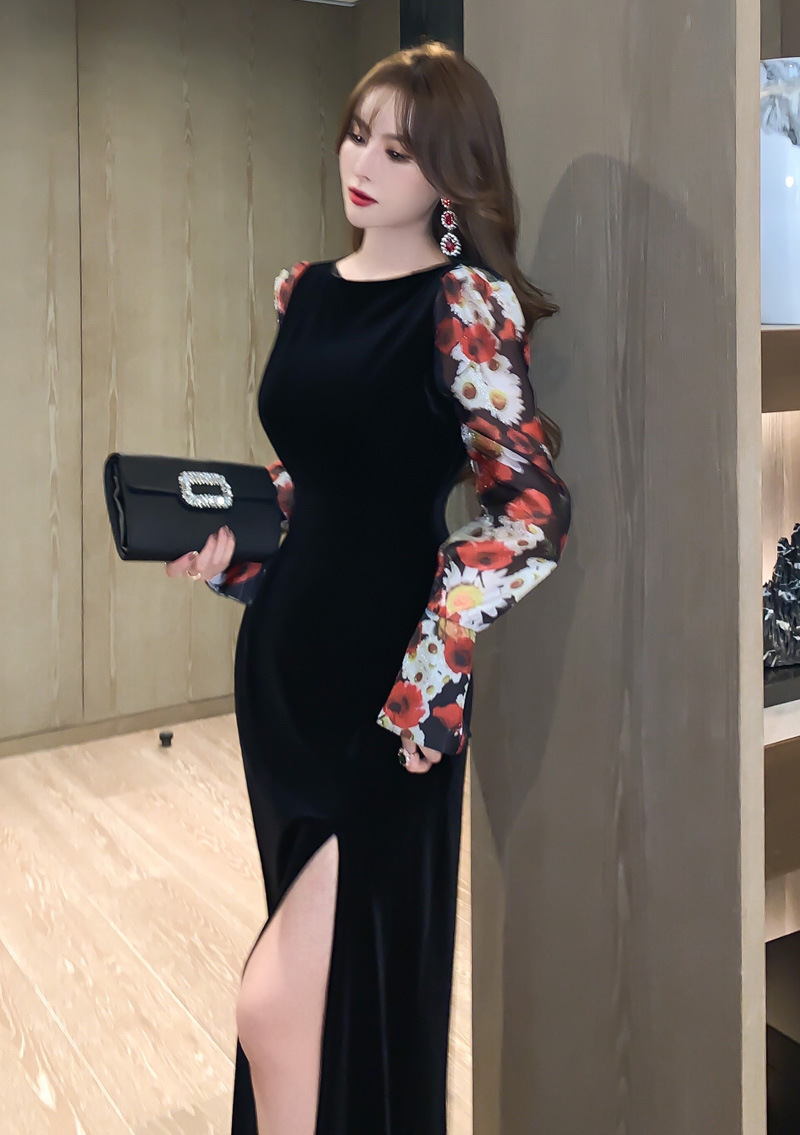 Đầm liền thân nhung đen dài tay in họa tiết retro dáng ôm — Màu đen chi tiết 6