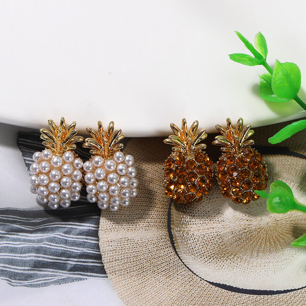 Fashion Pineapple Alloy Inlay Rhinestones Women's Ear Studs 1 Pair display picture 3
