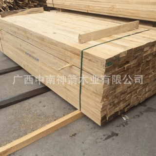 建筑木方工地厂家直供节疤少 密度好坚固耐用价格实惠量大从优