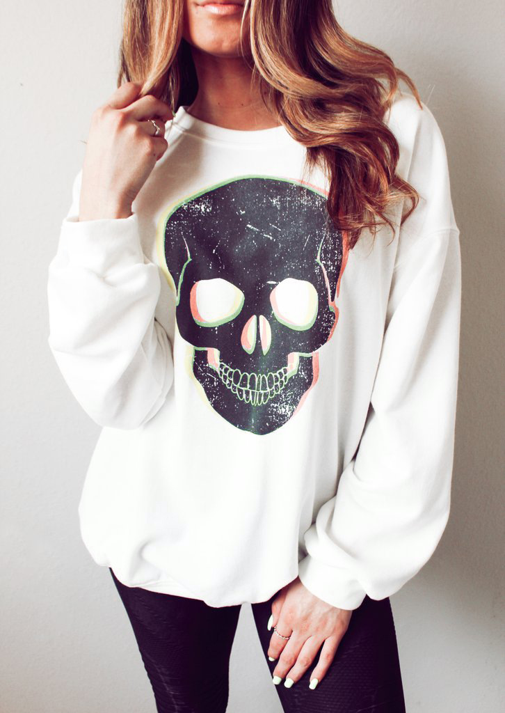 Round Neck Lips Print Long Sleeve Loose Sweatshirt - Hoodies & Sweatshirts - Uniqistic.com