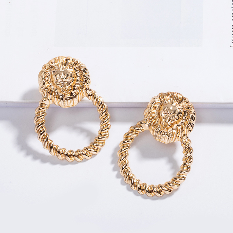 Lion  Retro Fashion Trend Earrings Wholesale Nihaojewelry display picture 2