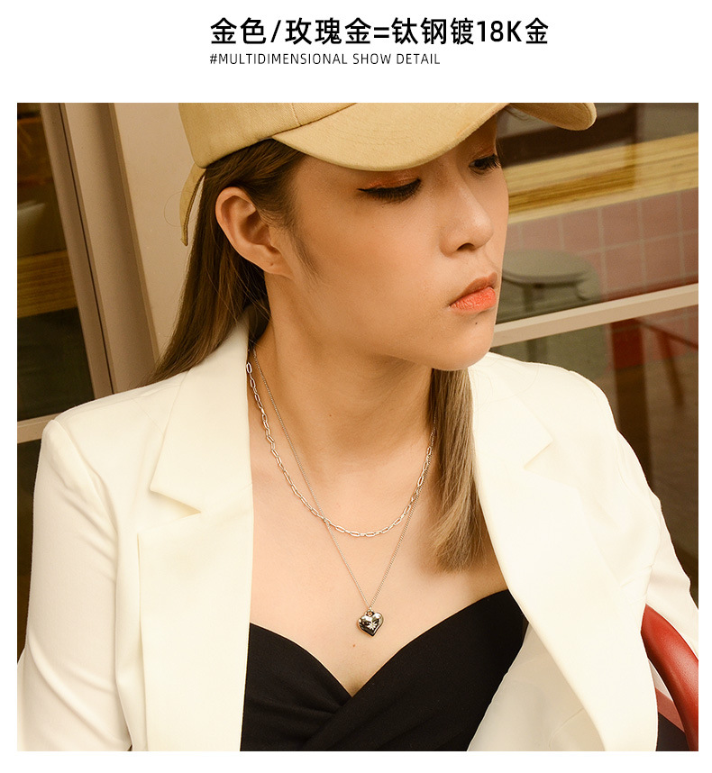 Fashion Retro Niche Double-layer Peach Heart Pendant Titanium Steel Plated 18k Necklace For Women display picture 5