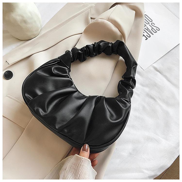 Women's Small All Seasons Pu Leather Solid Color Fashion Dumpling Shape Magnetic Buckle Underarm Bag display picture 12