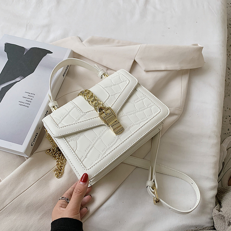 洋气小包包女2020秋新款潮韩版百搭单肩斜挎包菱格锁扣链条小方包