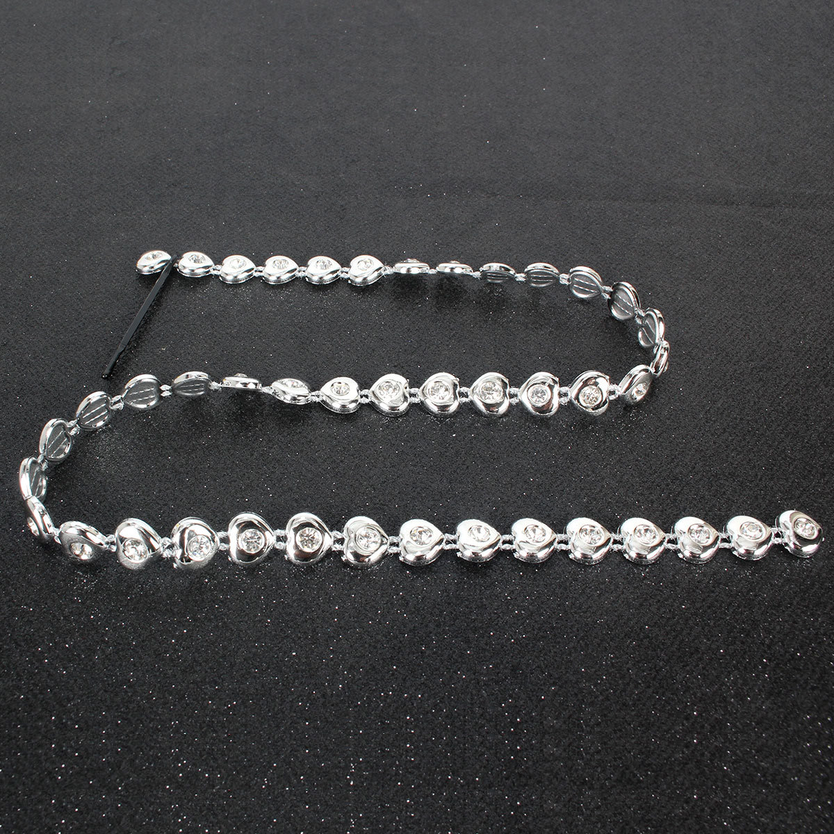 Europäischer Und Amerikanischer Grenz Überschreiten Der Schmuck Herzförmiges Haarschmuck Frauen Hair Accessories Herzförmiges Aluminium Kette Haarschmuck 13690 display picture 4