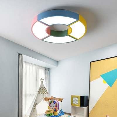 北欧简约现代吸顶灯马卡龙彩色led儿童房次卧个性拼接色卧室灯具