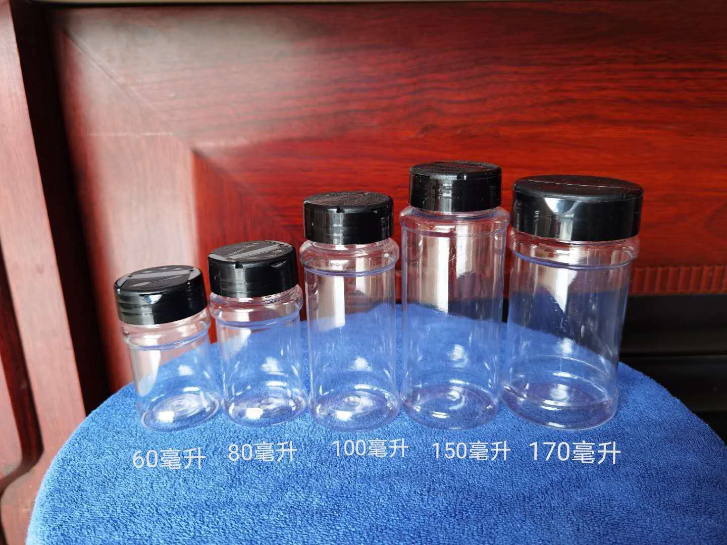 厂家批发100ml塑料调味瓶 胡椒粉瓶 pet透明调味瓶 烧烤撒料瓶