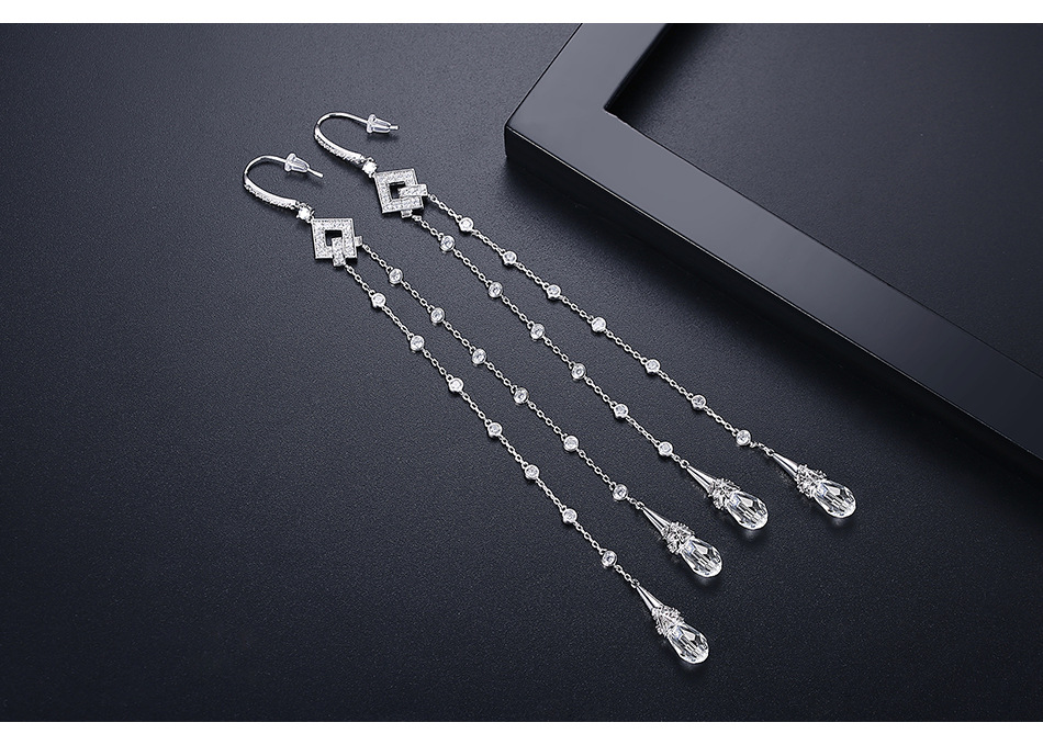 Korean Fashion Long Tassel Ear Hook Earring Gift Wholesale Nihaojewelry display picture 3