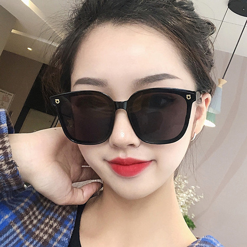 2020 new Korean style trendy sunglasses, personalized internet celebrity style, plain sunglasses, anti-UV sunglasses