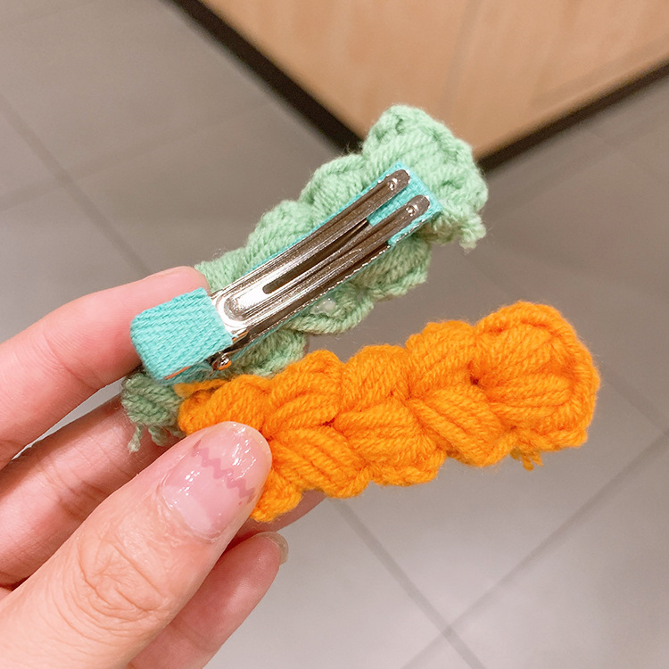 Neue Süße Entenschnabelclip Gestrickte Haarspange Bonbonfarbe Wolle Haarschmuck Großhandel display picture 5