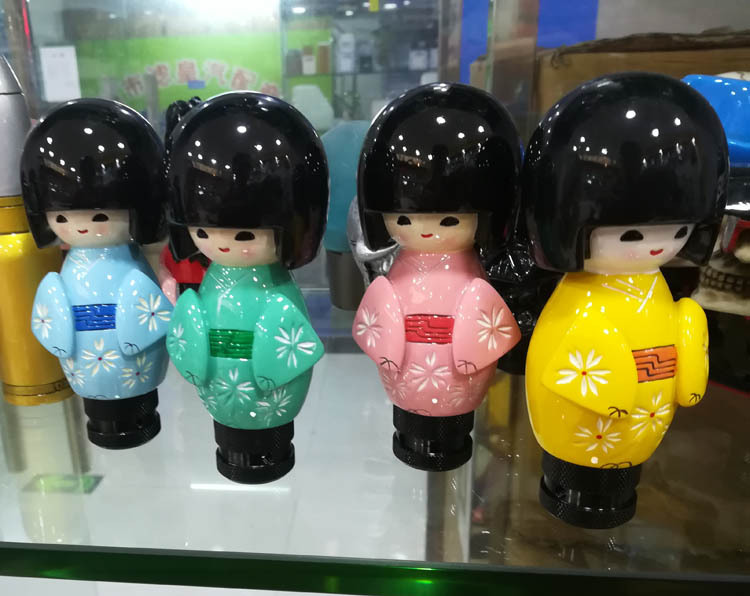 Japanese kimono beauty model stall head car modified gear head universal beauty doll stall head personality stall head