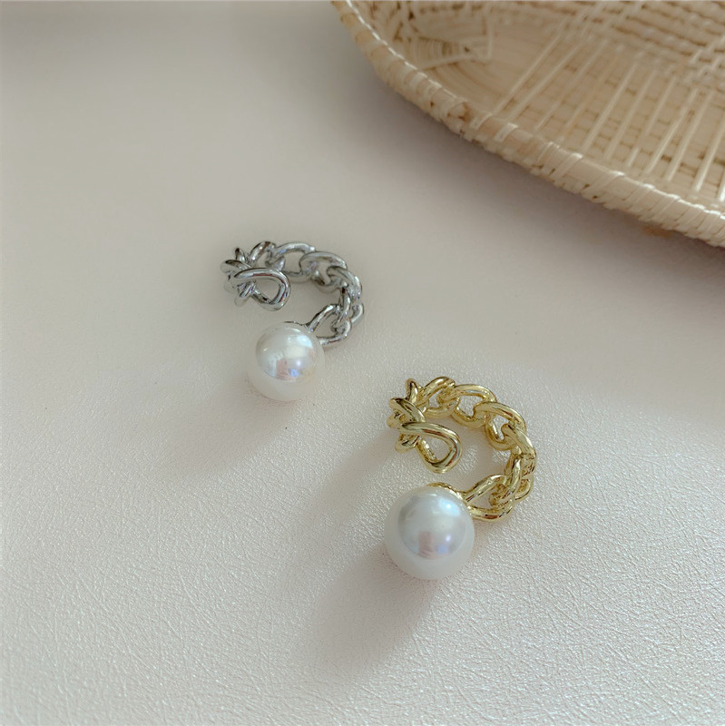 Korea New Simple Retro  Pearl Ring display picture 3