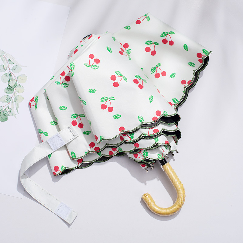 チェリー-ホワイト