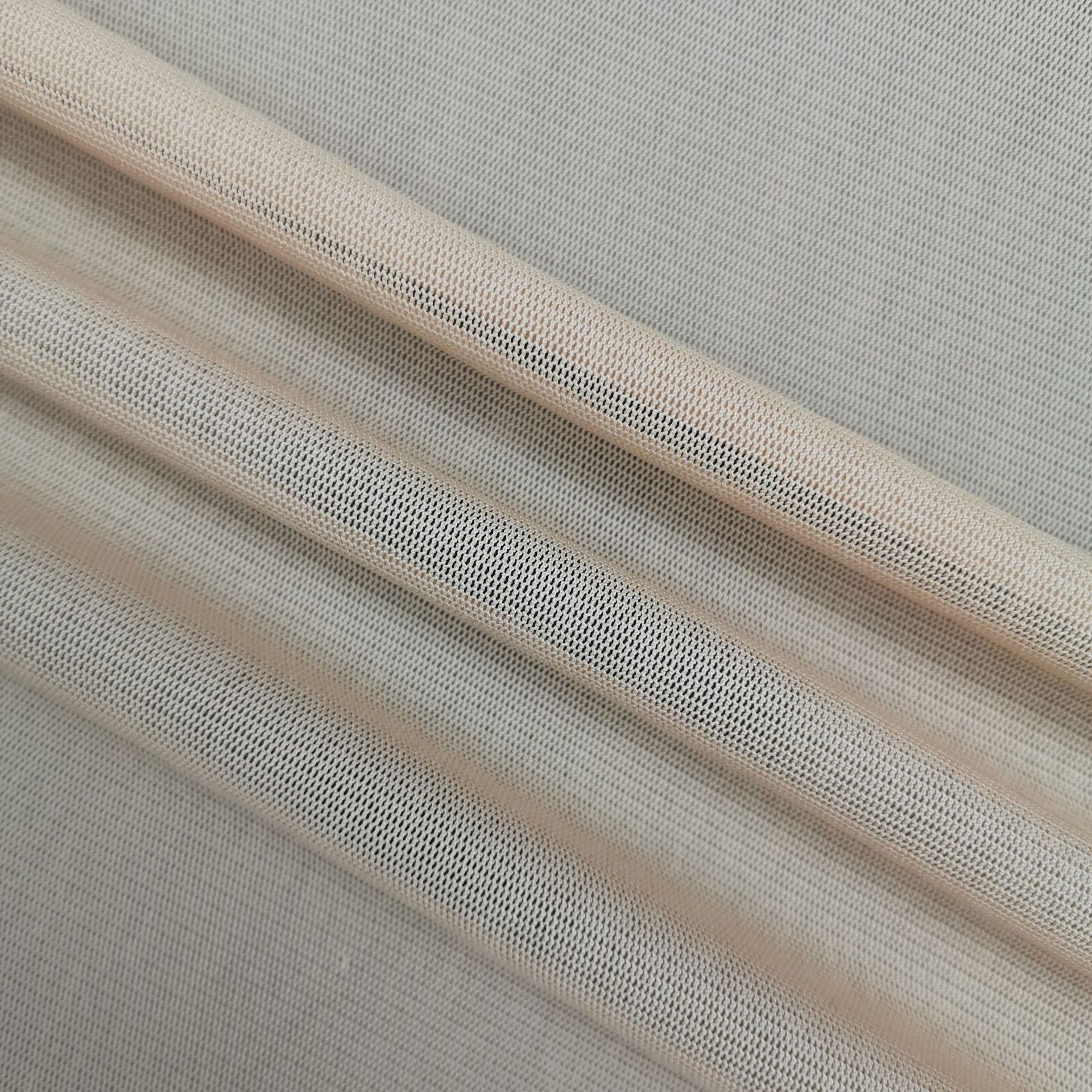 70d涤高弹网眼布 透气排汗 打底衫内搭面料95-105gsm