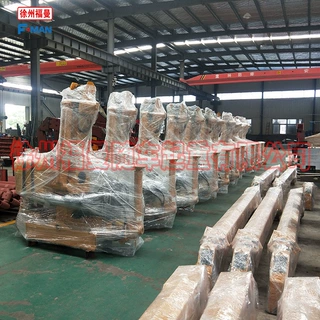 出口吊机3.2吨直臂随车吊起重机 3.2吨直臂液压吊机1-25吨系列