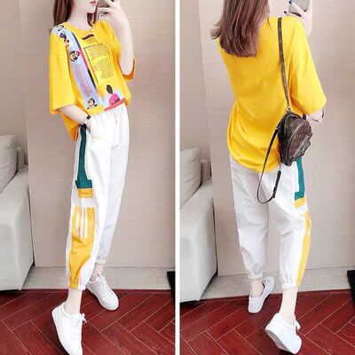 Casual sports suit 2020 summer new pattern Chaopai fashion Western style Show thin Korean Edition port trousers Two piece set