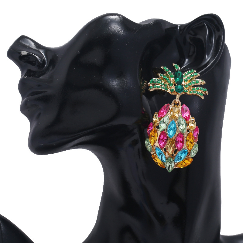 Fashion Creative Fruit Pineapple Inlaid Colorful Diamond  Earrings Wholesale display picture 5